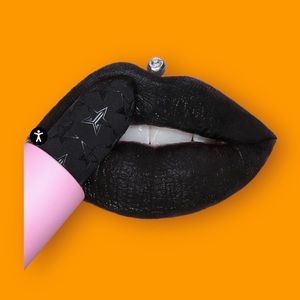 jeffree star velvet trap